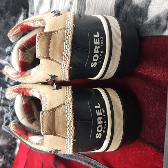 Sorel Ankle Waterboots - Picture 3 of 10